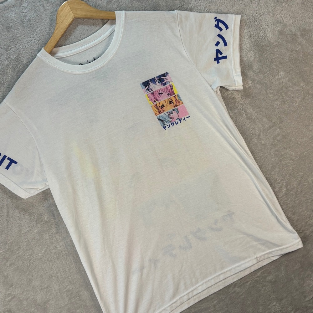 Weekend Warrior Women's Anime Graphic T-Shirt White Manga Young Spirit‎ Sz Large